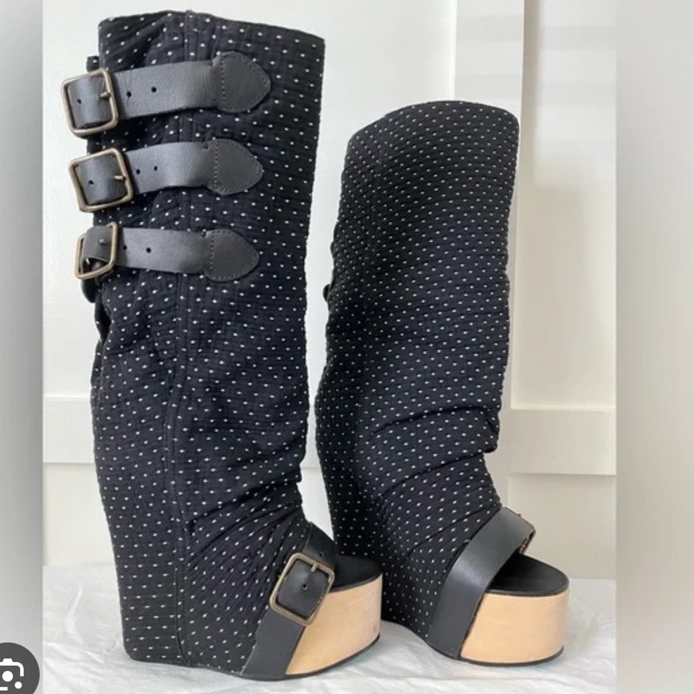MAJOR ISO irregular choice mo money mo heel